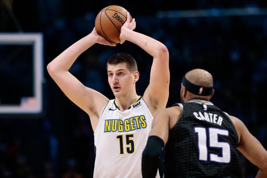 Passing in Basketball
