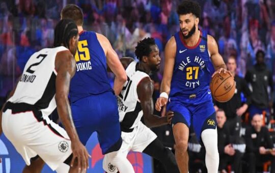 Pick and Roll Basketball